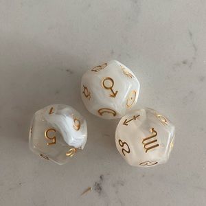Astrological dice